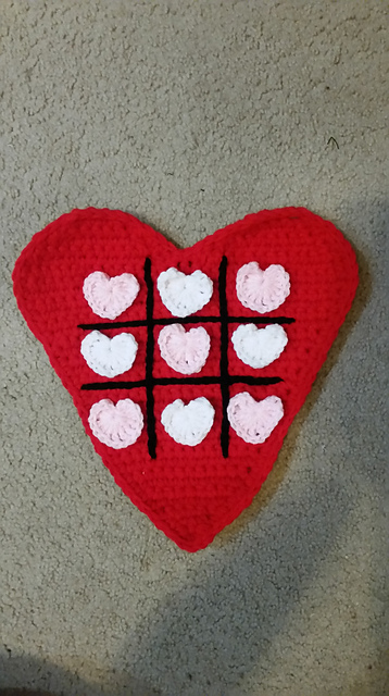 Crochet tic tac toe heart board with game pieces by Crochet by Coraggio